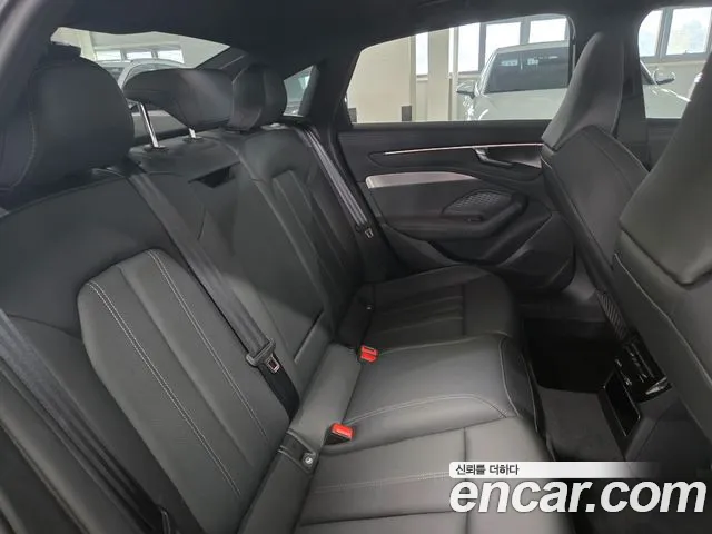 Audi A6 C9 — Фото автомобиля 11