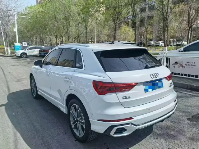 Audi Q3 — Фото автомобиля 7