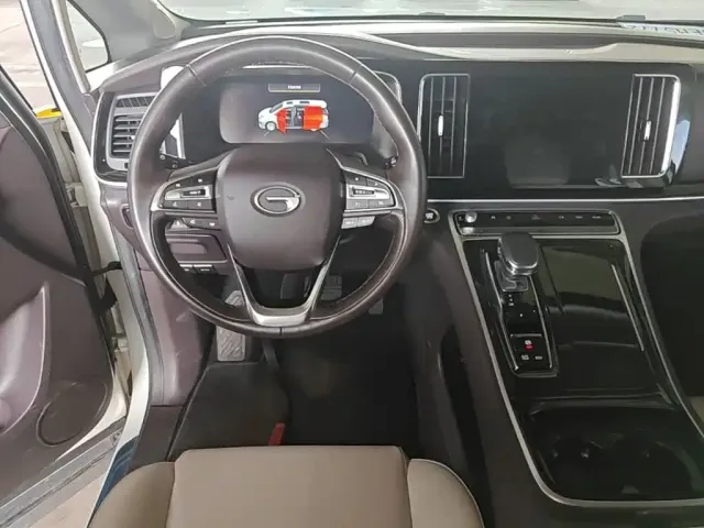 GAC Trumpchi M8 — Фото автомобиля 6