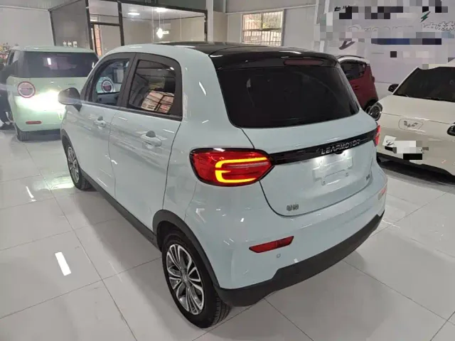 Leapmotor T03 — Фото автомобиля 4