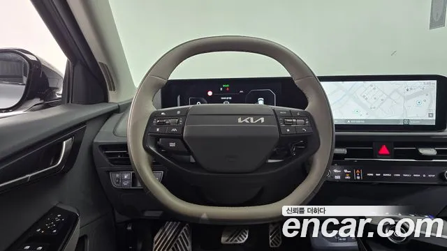 Kia EV6 — Фото автомобиля 19