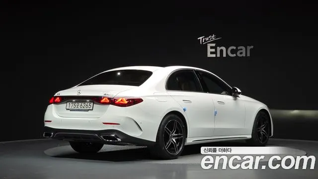 Mercedes-Benz E-Class W214 — Фото автомобиля 2