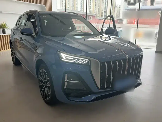 Hongqi HS5 — Фото автомобиля 5