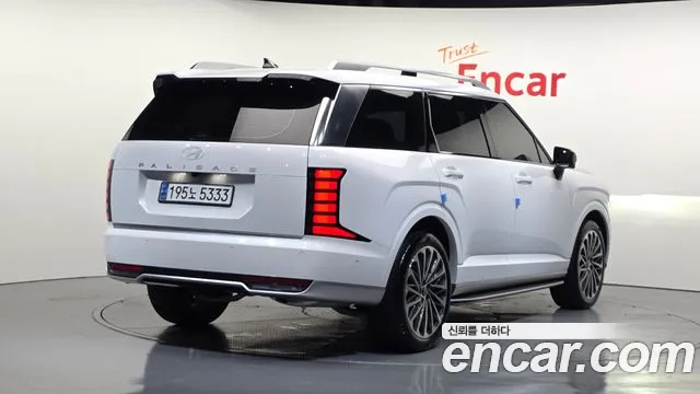Hyundai Palisade Palisade (LX3) Бензин 2.5T 2WD 7 мест — Фото автомобиля 2