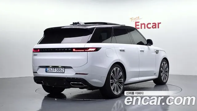 Land Rover Range Rover Sport 3rd Gen — Фото автомобиля 2