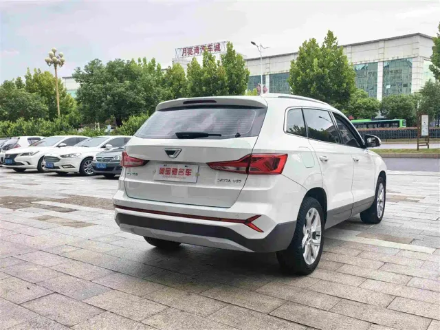 Jetta VS7 — Фото автомобиля 7