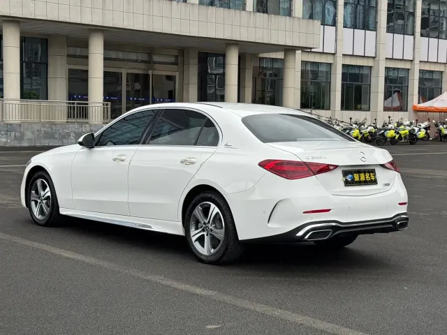 Mercedes-Benz C-Class — Фото автомобиля 9