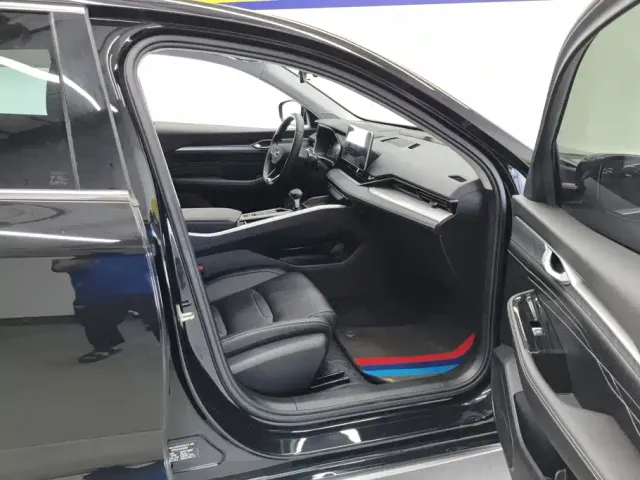 Geely Xingrui — Фото автомобиля 8