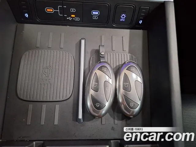 Hyundai Santa Fe MX5 — Фото автомобиля 16