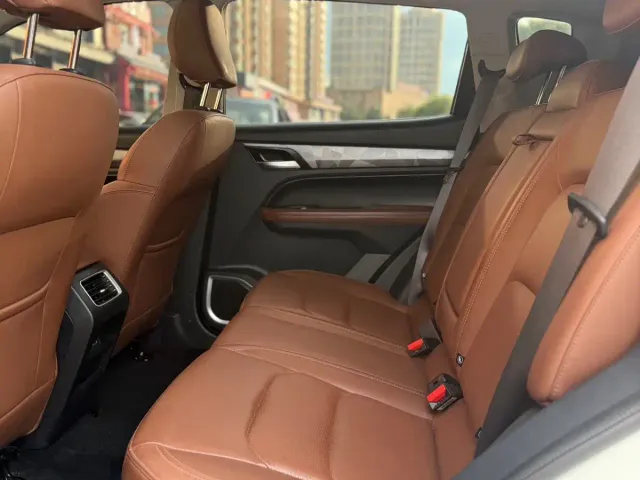 Geely Vision X6 — Фото автомобиля 11