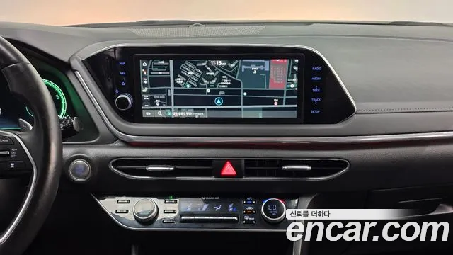 Hyundai Sonata — Фото автомобиля 17