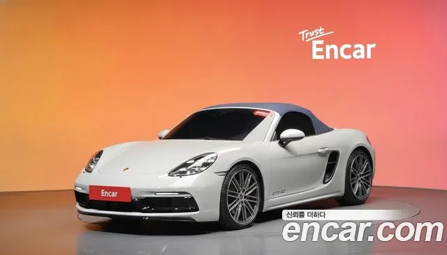 Фотография автомобиля — Porsche 718