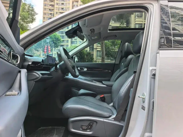 Geely Galaxy E5 — Фото автомобиля 4