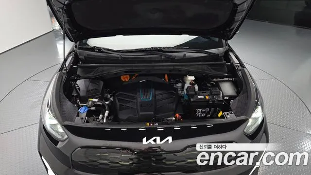 Kia Niro Niro Plus Air — Фото автомобиля 2
