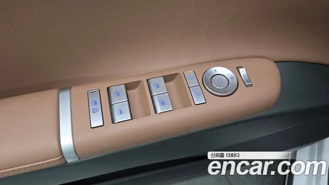 Hyundai Grandeur GN7 — Фото автомобиля 12
