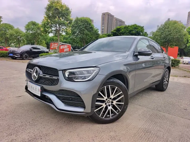 Фотография автомобиля — Mercedes-Benz GLC Coupe