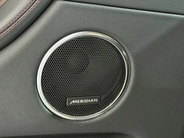 Land Rover Discovery Sport — Фото автомобиля 16