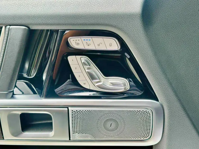Mercedes-Benz G-Class — Фото автомобиля 15