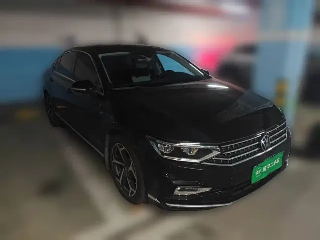 Volkswagen Magotan — Фото автомобиля 23