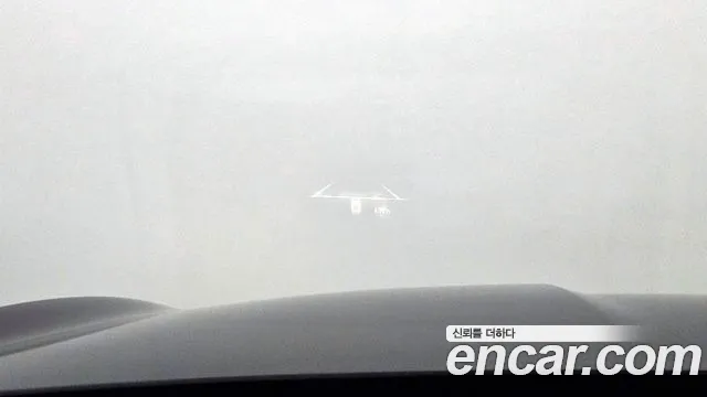 Genesis GV70 2.5T Бензин 2WD — Фото автомобиля 18