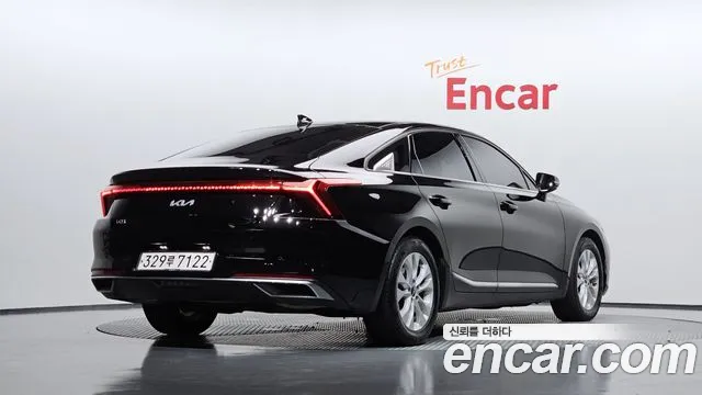 Kia K8 — Фото автомобиля 2