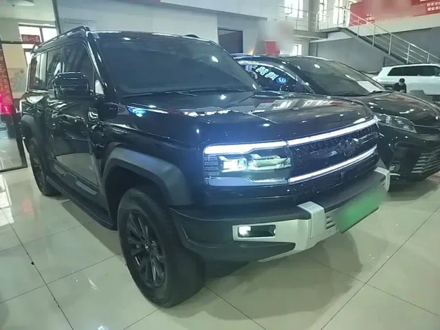 BYD FangChengBao Leopard 5 — Фото автомобиля 3