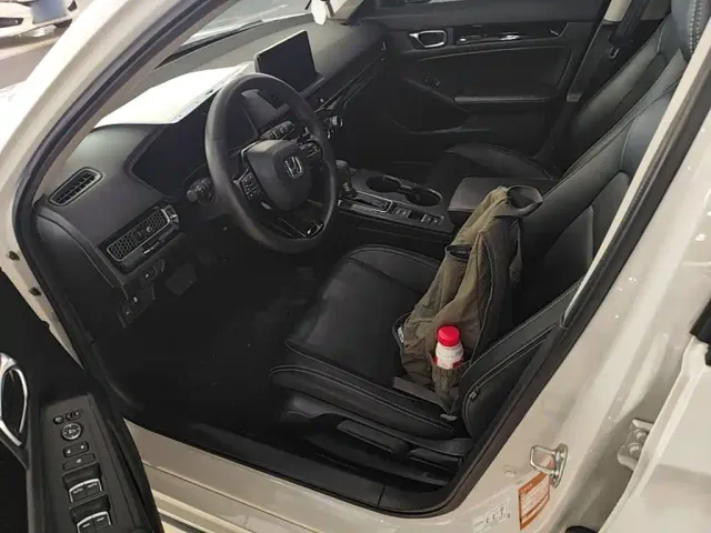 Honda Civic — Фото автомобиля 14