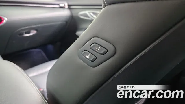 Genesis GV70 Electrified GV70 — Фото автомобиля 27