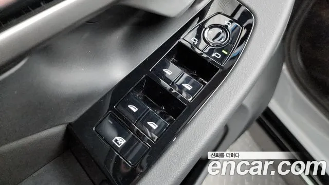 BMW 5-Series 5 серия (G60) 523d M Sport — Фото автомобиля 24