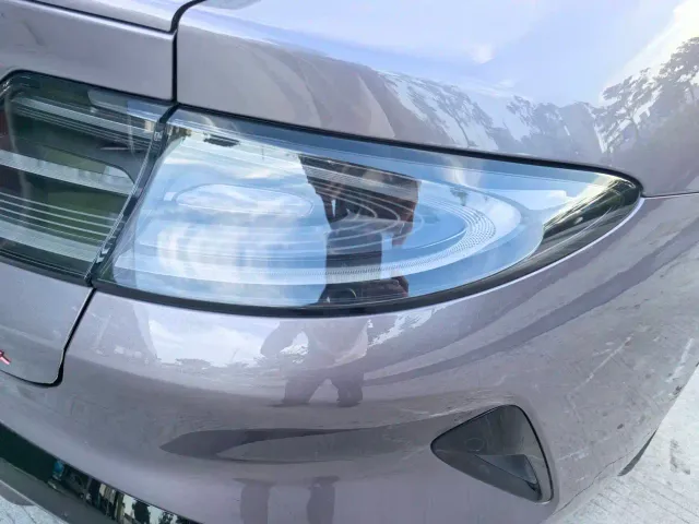 Xiaomi SU7 — Фото автомобиля 20