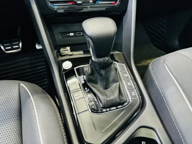 Volkswagen Tiguan L — Фото автомобиля 12