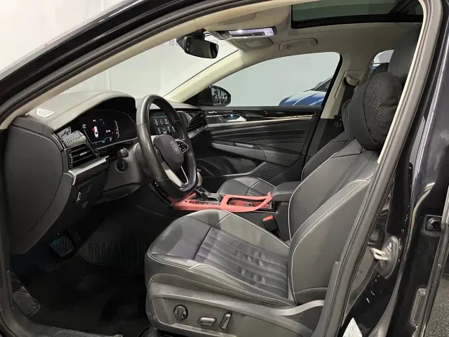 Volkswagen Passat — Фото автомобиля 7