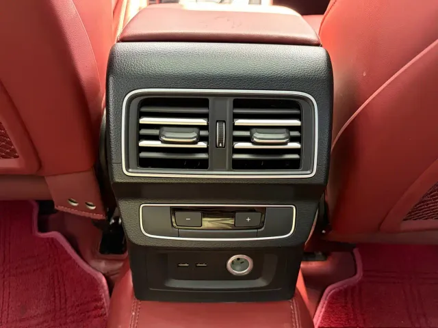 Audi Q5L — Фото автомобиля 26