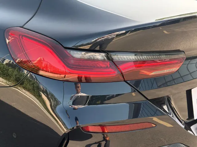 BMW 8 Series — Фото автомобиля 30