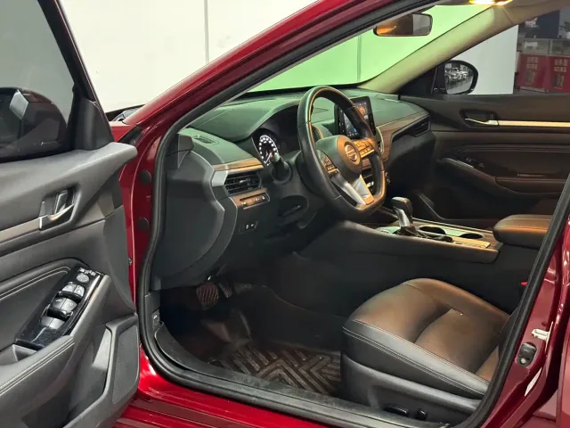 Nissan Teana — Фото автомобиля 5