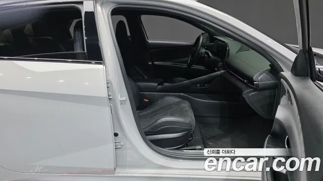 Hyundai Avante CN7 — Фото автомобиля 16