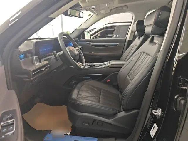 Ford Edge — Фото автомобиля 14