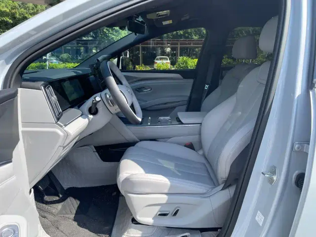 BYD Song Ultra — Фото автомобиля 7