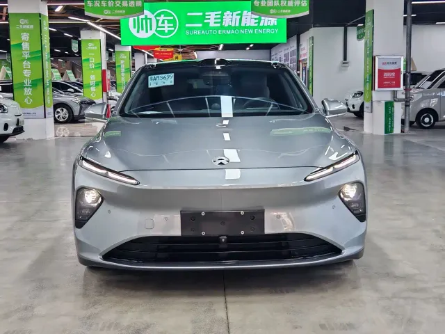 Nio ET7 — Фото автомобиля 2