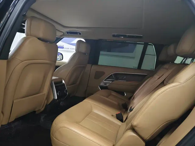 Land Rover Range Rover — Фото автомобиля 19