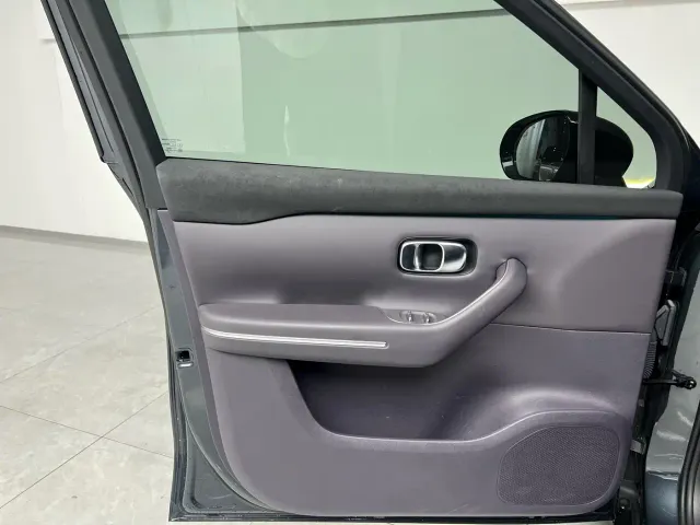 Leapmotor C10 — Фото автомобиля 11
