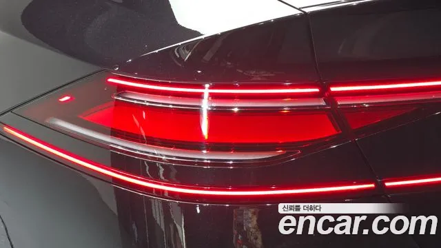 Genesis G90 — Фото автомобиля 17