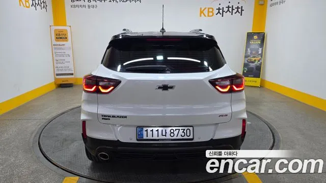 ChevroletGMDaewoo Trailblazer Новый Trailblazer 1.3 турбо 4WD — Фото автомобиля 4