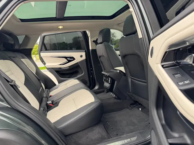 Land Rover Range Rover Evoque — Фото автомобиля 13