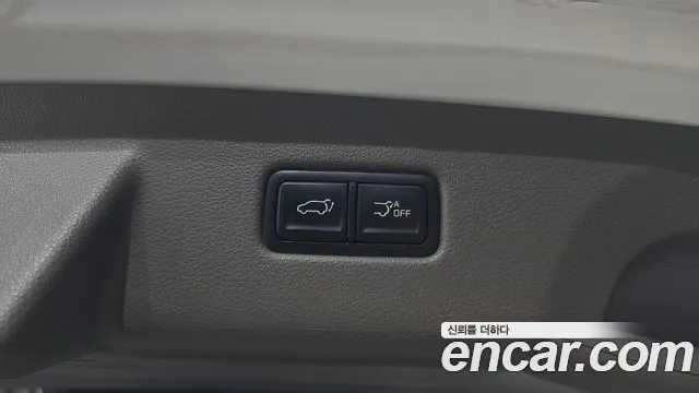 Kia Carnival Generation 4 — Фото автомобиля 28