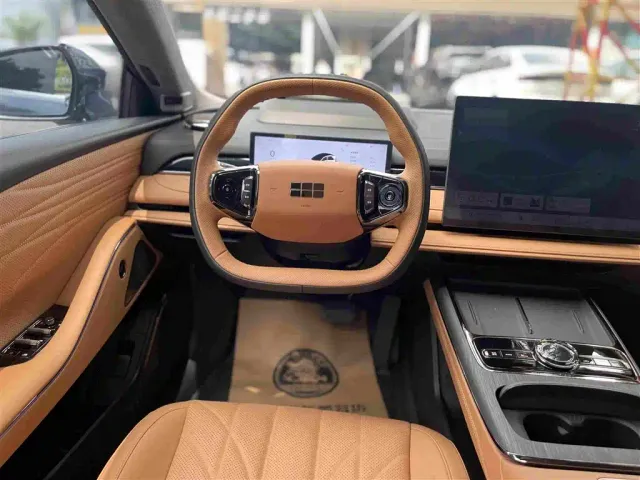Geely Galaxy Xingyao 8 — Фото автомобиля 18