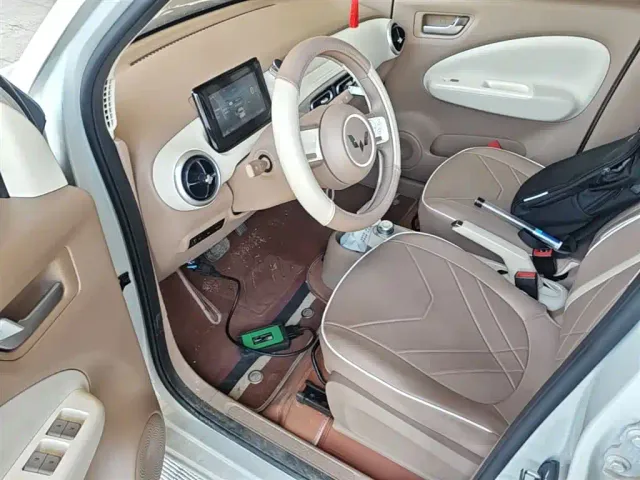 Wuling Hongguang Mini EV — Фото автомобиля 15