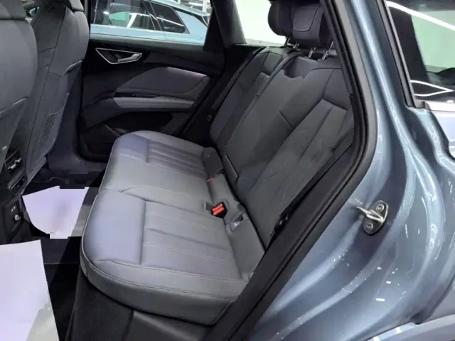 Audi Q4 e-tron — Фото автомобиля 16