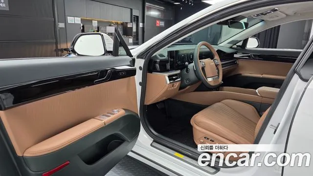 Hyundai Grandeur GN7 — Фото автомобиля 15