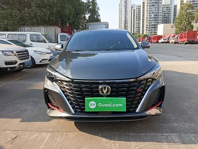 Changan Eado — Фото автомобиля 2